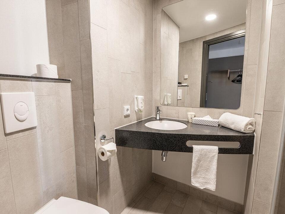 B&B Hotel Aalborg Buitenkant foto