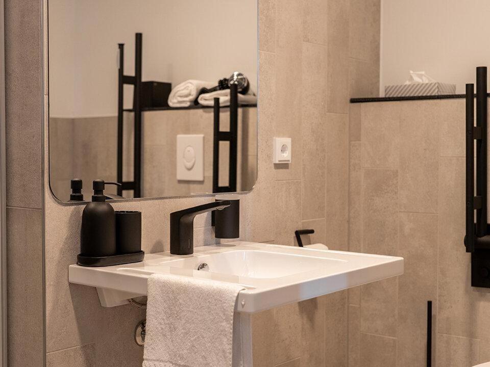 B&B Hotel Aalborg Buitenkant foto